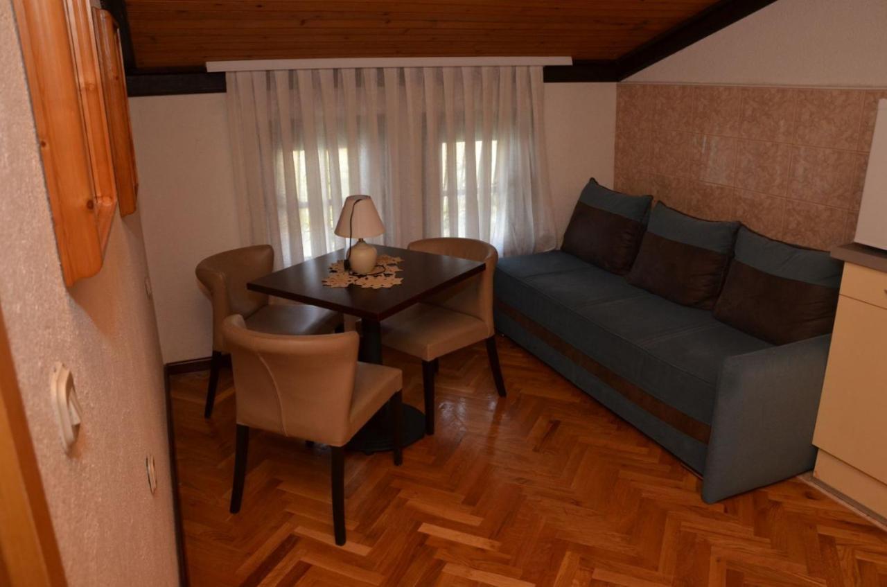Vila Delfin Ohrid Exteriör bild