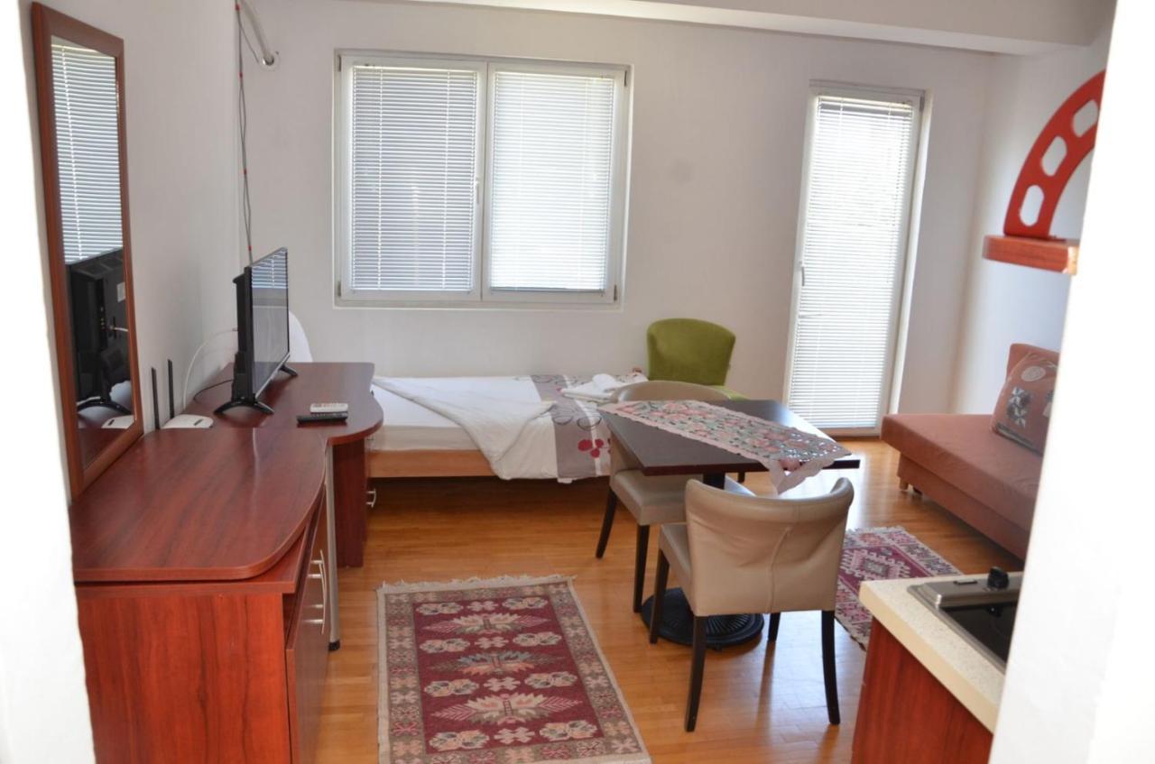 Vila Delfin Ohrid Exteriör bild