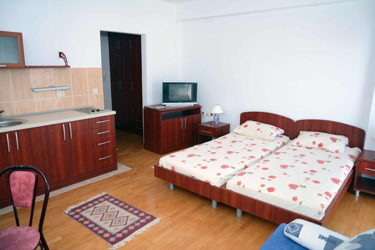 Vila Delfin Ohrid Exteriör bild
