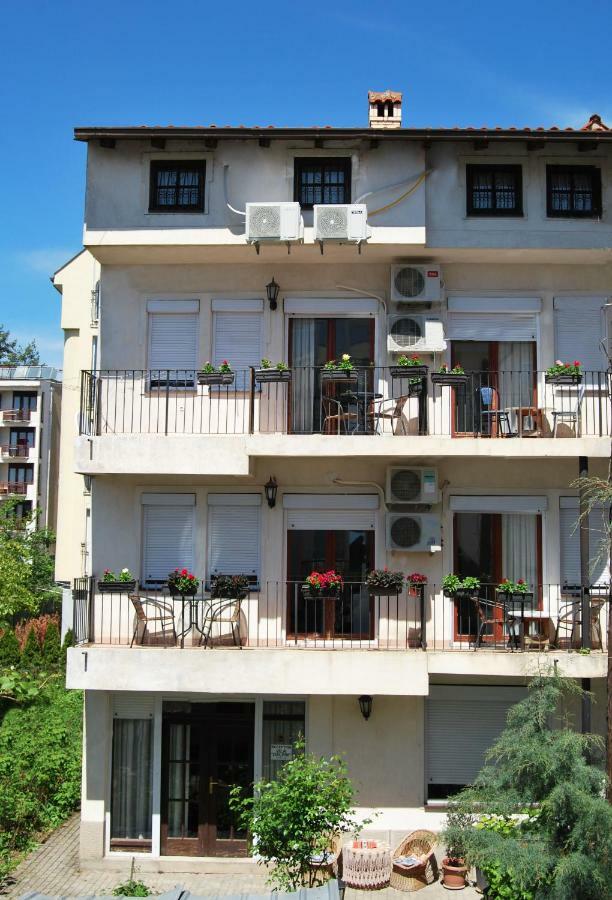 Vila Delfin Ohrid Exteriör bild
